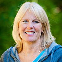 Lynn Crowell